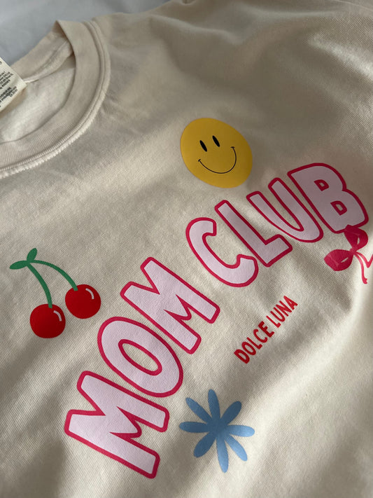 Mom Club Tee